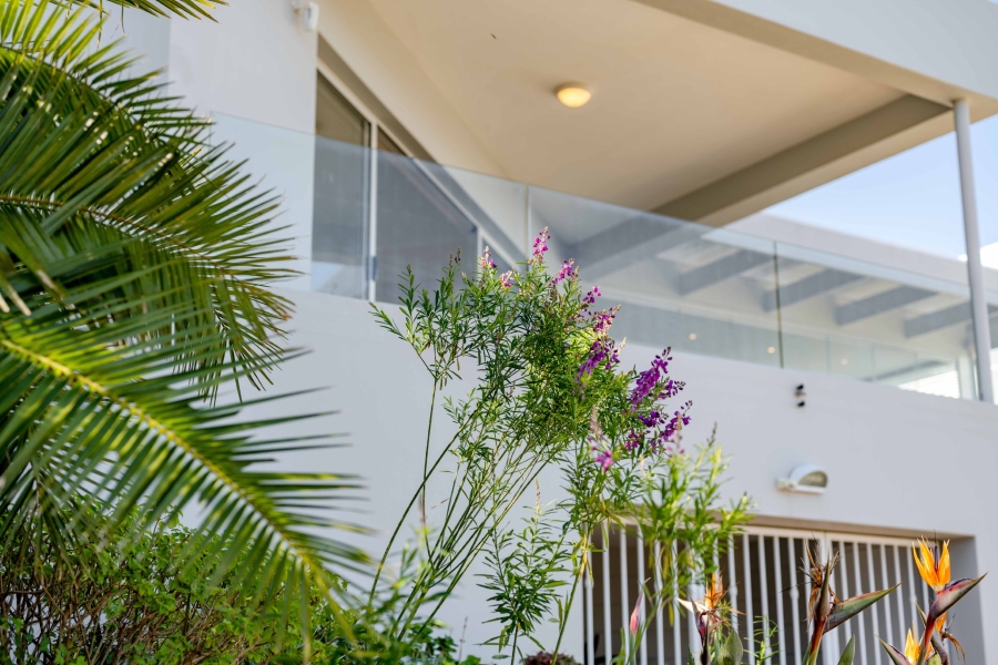 5 Bedroom Property for Sale in Signal Hill Western Cape